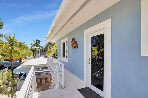 105 2nd Ln, Key Largo, FL 33037 photo 5