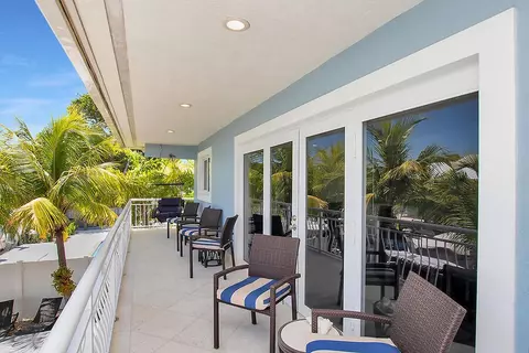 105 2nd Ln, Key Largo, FL 33037 photo 3