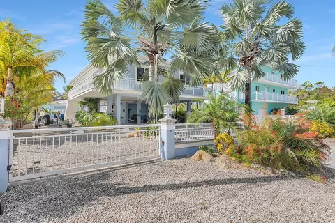 105 2nd Ln, Key Largo, FL 33037 photo 15
