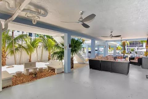 105 2nd Ln, Key Largo, FL 33037 photo 8