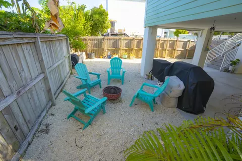 55 Ed Swift Rd, Key West, FL 33040