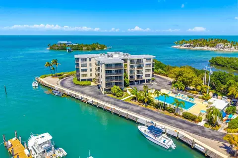 1500 Overseas Hwy #204, Marathon, FL 33050