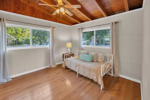 Bedroom - 124 S Hammock Rd, Islamorada, FL 33036 photo 4 of 4