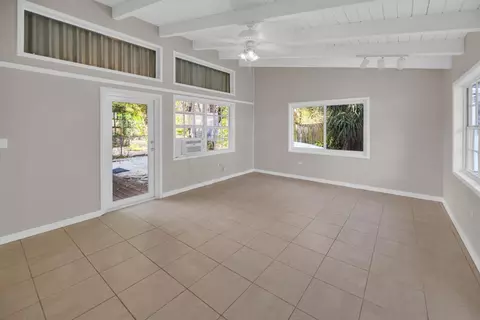 Living - 124 S Hammock Rd, Islamorada, FL 33036 photo 2 of 2