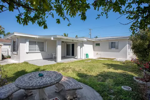 Exterior - 3700 Northside Dr, Key West, FL 33040 photo 5 of 9