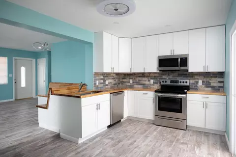Kitchen - 3700 Northside Dr, Key West, FL 33040 photo 4 of 5