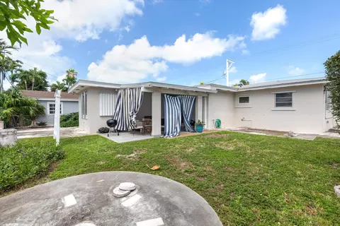 Exterior - 3700 Northside Dr, Key West, FL 33040 photo 6 of 9