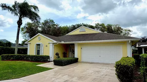 2592 SE 7th Ct, Homestead, FL 33033