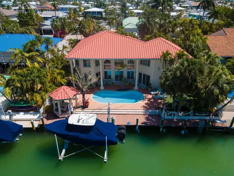 431 12th St #KEY colony, Key Colony Beach, FL 33051