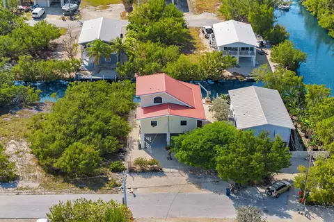 View/Area - 3686 Gulfstream St, Big Pine Key, FL 33043 photo 4 of 12