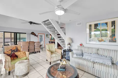 Living - 3686 Gulfstream St, Big Pine Key, FL 33043 photo 3 of 3