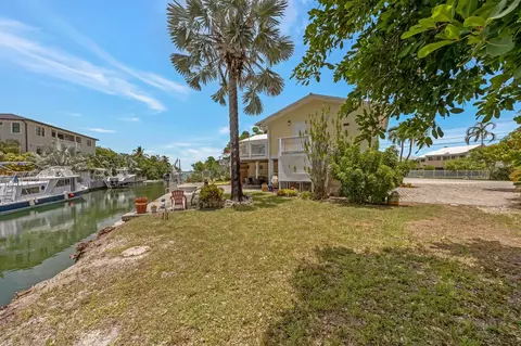 Exterior - 9 Jade Dr, Key West, FL 33040 photo 5 of 18