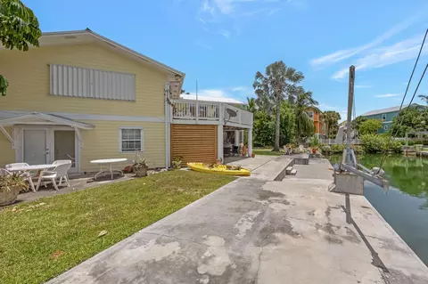 Exterior - 9 Jade Dr, Key West, FL 33040 photo 8 of 18