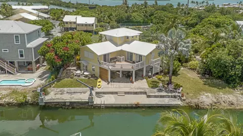 View/Area - 9 Jade Dr, Key West, FL 33040 photo 12 of 13