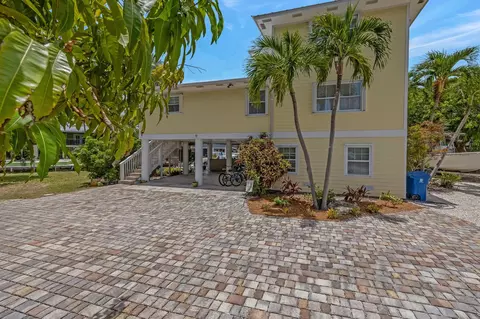 Exterior - 9 Jade Dr, Key West, FL 33040 photo 4 of 18