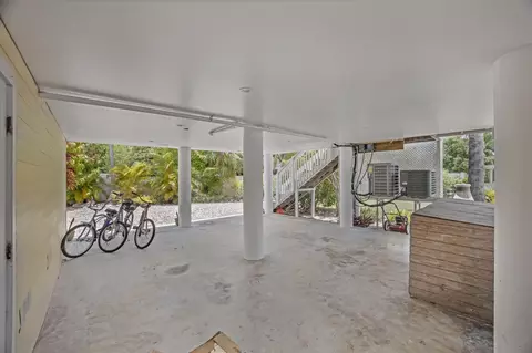 Exterior - 9 Jade Dr, Key West, FL 33040 photo 10 of 18