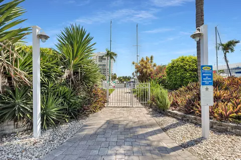 97 Coco Plum Dr #A-17, Marathon, FL 33050 photo 5