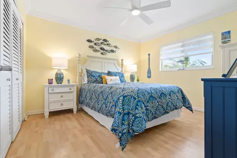 Bedroom - 130 Lorelane Pl, Key Largo, FL 33037 photo 4 of 8