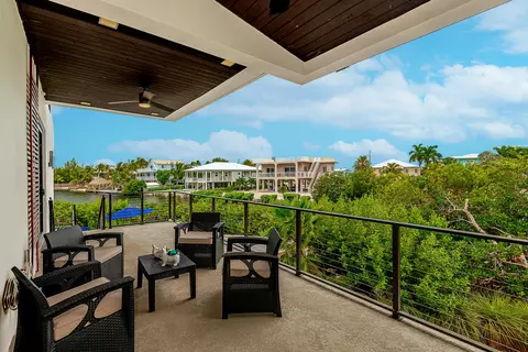 Exterior - 68 Mutiny Pl, Key Largo, FL 33037 photo 11 of 11