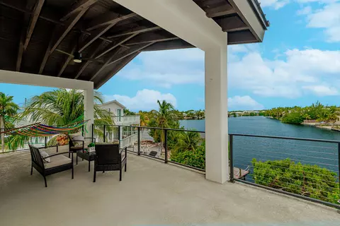 Exterior - 68 Mutiny Pl, Key Largo, FL 33037 photo 8 of 11