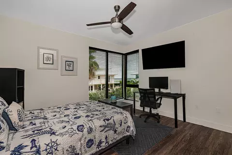 Bedroom - 68 Mutiny Pl, Key Largo, FL 33037 photo 3 of 10