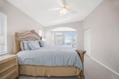 Bedroom - 247 Apache St, Plantation Key, FL 33036 photo 10 of 11