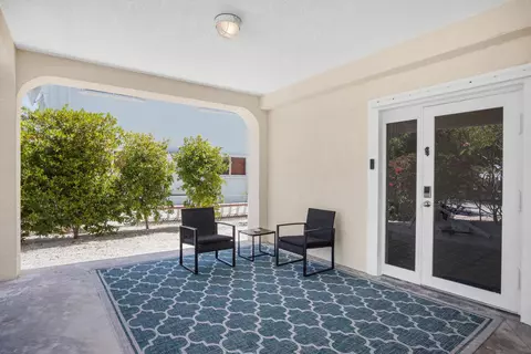 Exterior - 247 Apache St, Plantation Key, FL 33036 photo 17 of 28