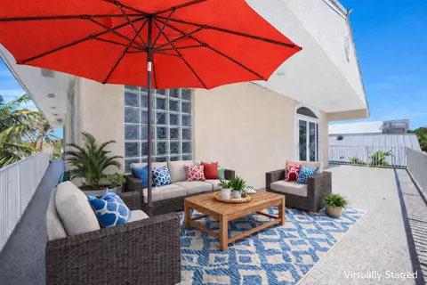 Exterior - 247 Apache St, Plantation Key, FL 33036 photo 9 of 28