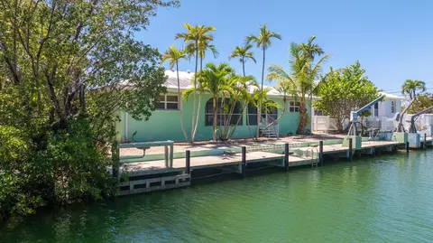 21025 3rd Ave, Cudjoe Key, FL 33042