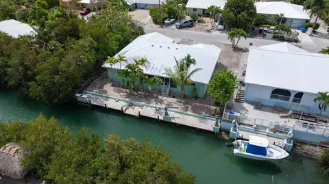 View/Area - 21025 3rd Ave, Cudjoe Key, FL 33042 photo 5 of 8