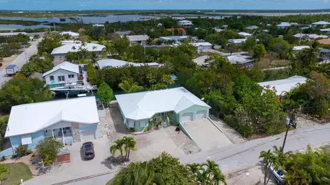 View/Area - 21025 3rd Ave, Cudjoe Key, FL 33042 photo 6 of 8
