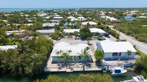 View/Area - 21025 3rd Ave, Cudjoe Key, FL 33042 photo 1 of 8