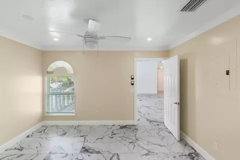 Bedroom - 21025 3rd Ave, Cudjoe Key, FL 33042 photo 7 of 7