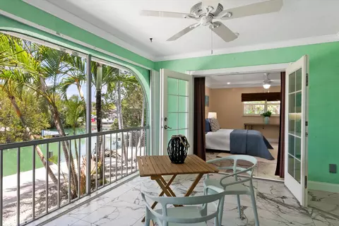 Exterior - 21025 3rd Ave, Cudjoe Key, FL 33042 photo 5 of 10