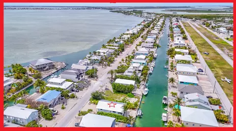 637 E Caribbean Dr, Summerland Key, FL 33042