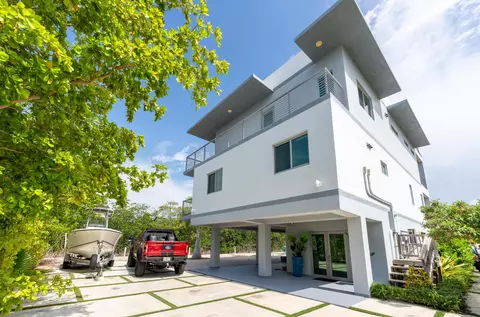 475 Bahia Honda Rd, Key Largo, FL 33037