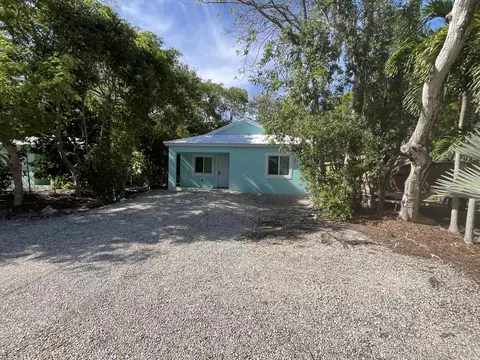 639 Cabrera St, Key Largo, FL 33037
