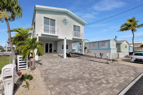 138 Normandy Dr, Tavernier, FL 33070