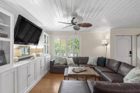 Living - 5 Emerald Dr, Key West, FL 33040 photo 3 of 4