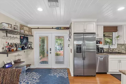Entry Way - 5 Emerald Dr, Key West, FL 33040 photo 1 of 3