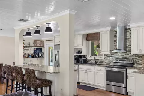 Kitchen - 5 Emerald Dr, Key West, FL 33040 photo 1 of 3