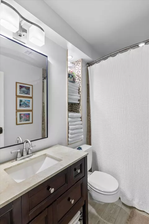 Bath - 5 Emerald Dr, Key West, FL 33040 photo 2 of 2
