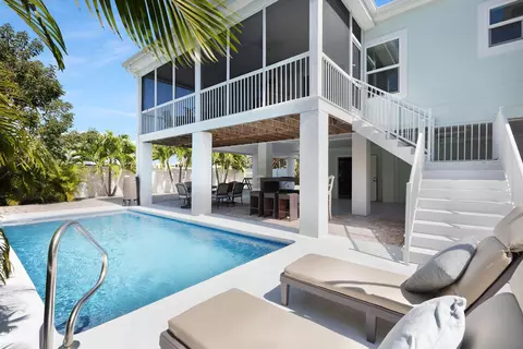 320 Calzada De Bougainville, Marathon, FL 33050
