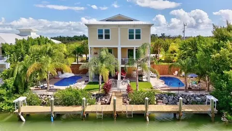 217 Sombrero Beach Rd #1 & 2, Marathon, FL 33050