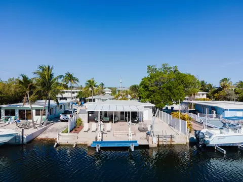 132 Gardenia St, Tavernier, FL 33070