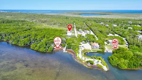 34 Atlantic Dr, Key Largo, FL 33037
