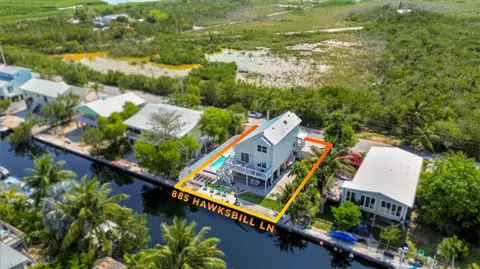 885 Hawksbill Ln, Sugarloaf, FL 33042