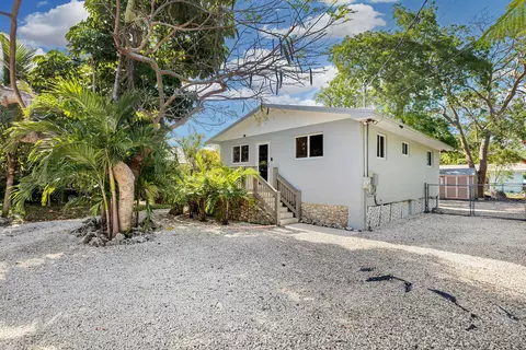 516 Plante St, Key Largo, FL 33037