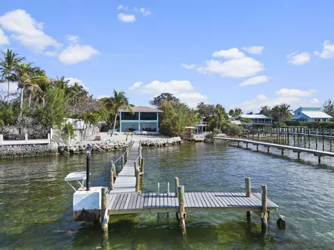 58345 Morton St, Marathon, FL 33050