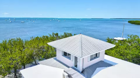 1101 Mastic St, Islamorada, FL 33036